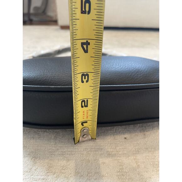 Y2K INC Black Faux Leather Shoulder Bag Gold Chain Hardware Fits iPhone NWT - Picture 11 of 11